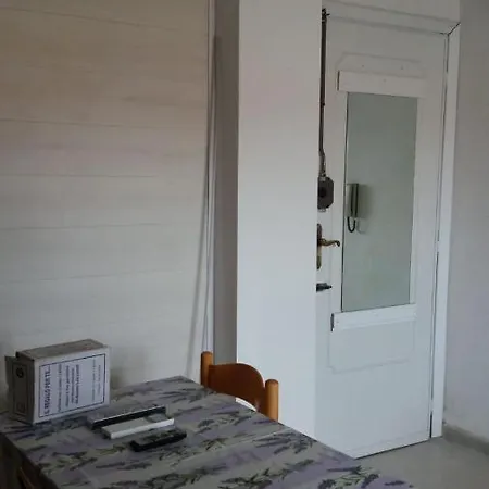 Condominio Raffaella Διαμέρισμα *