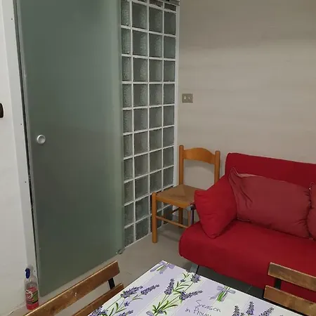 Condominio Raffaella Διαμέρισμα *